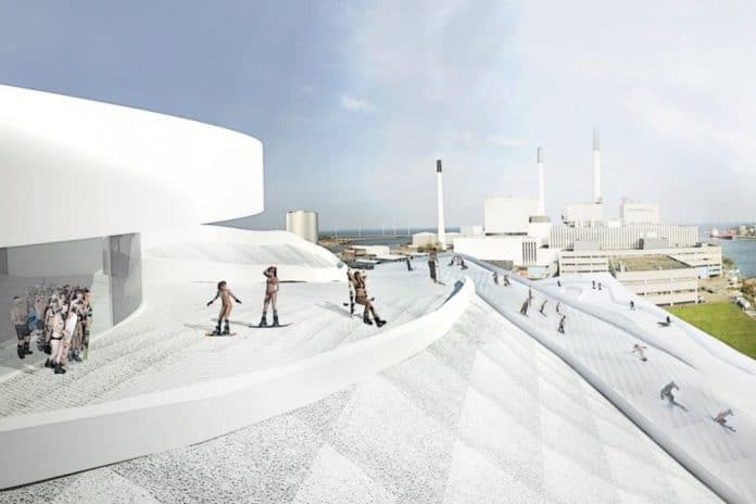 Üstünde Kayak Pisti Bulunan Elektrik Santrali